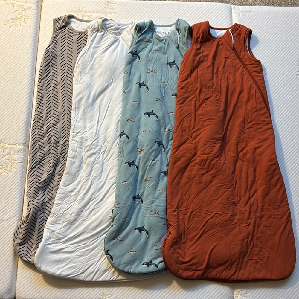 Kyte Baby 4 Medium Sleep Sacks - Khaki Herringbone, Cloud, Coastline & Rust